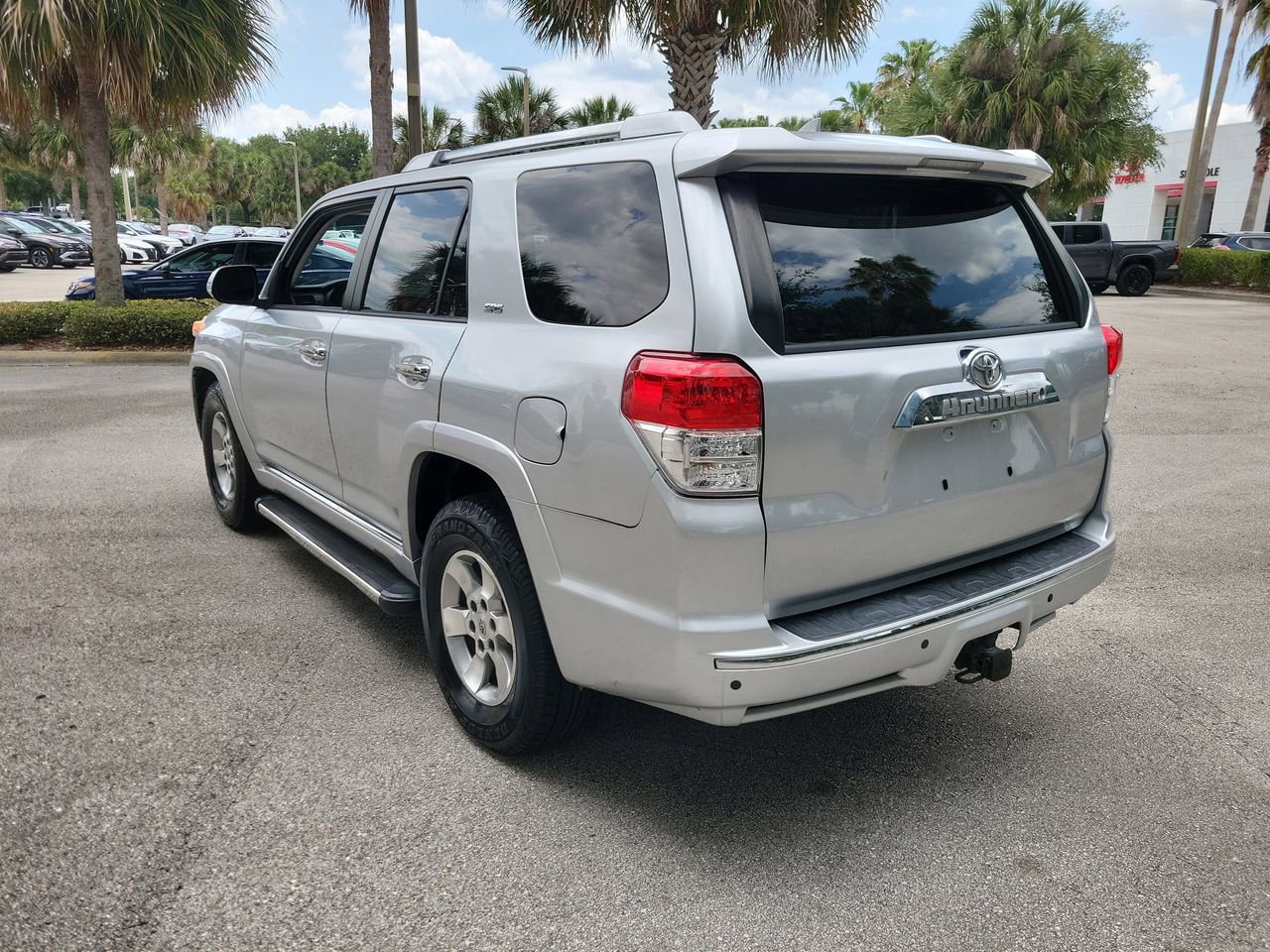 Used 2013 Toyota 4Runner SR5 w/ Convenience Pkg RWD image 4