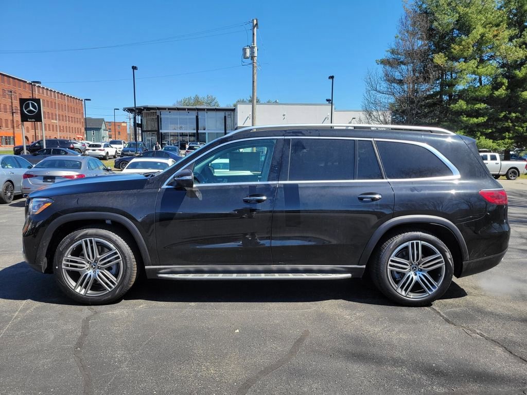 New 2026 Mercedes-Benz GLS 450 4MATIC image 2