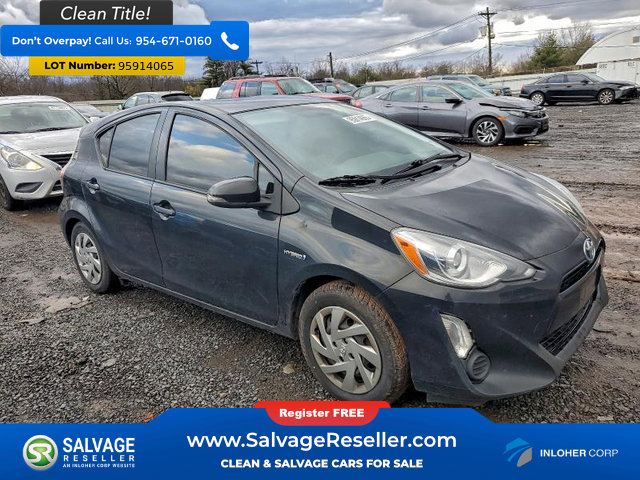 Used 2015 Toyota Prius C Two image 5