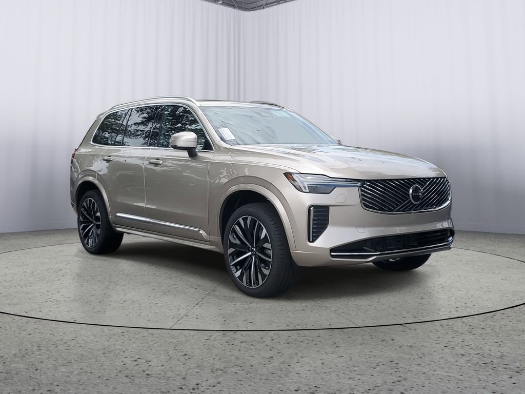 New 2026 Volvo XC90 B5 Core