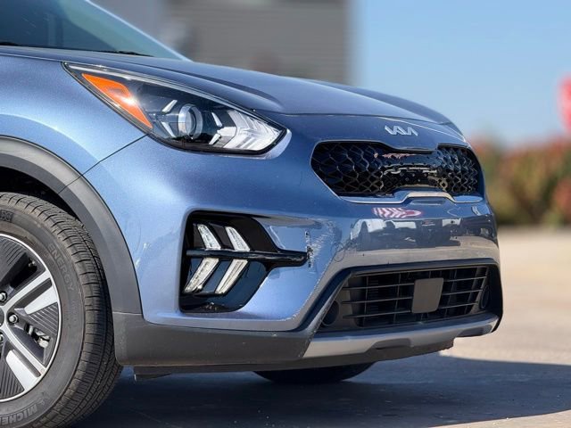 Used 2022 Kia Niro EX Premium image 8