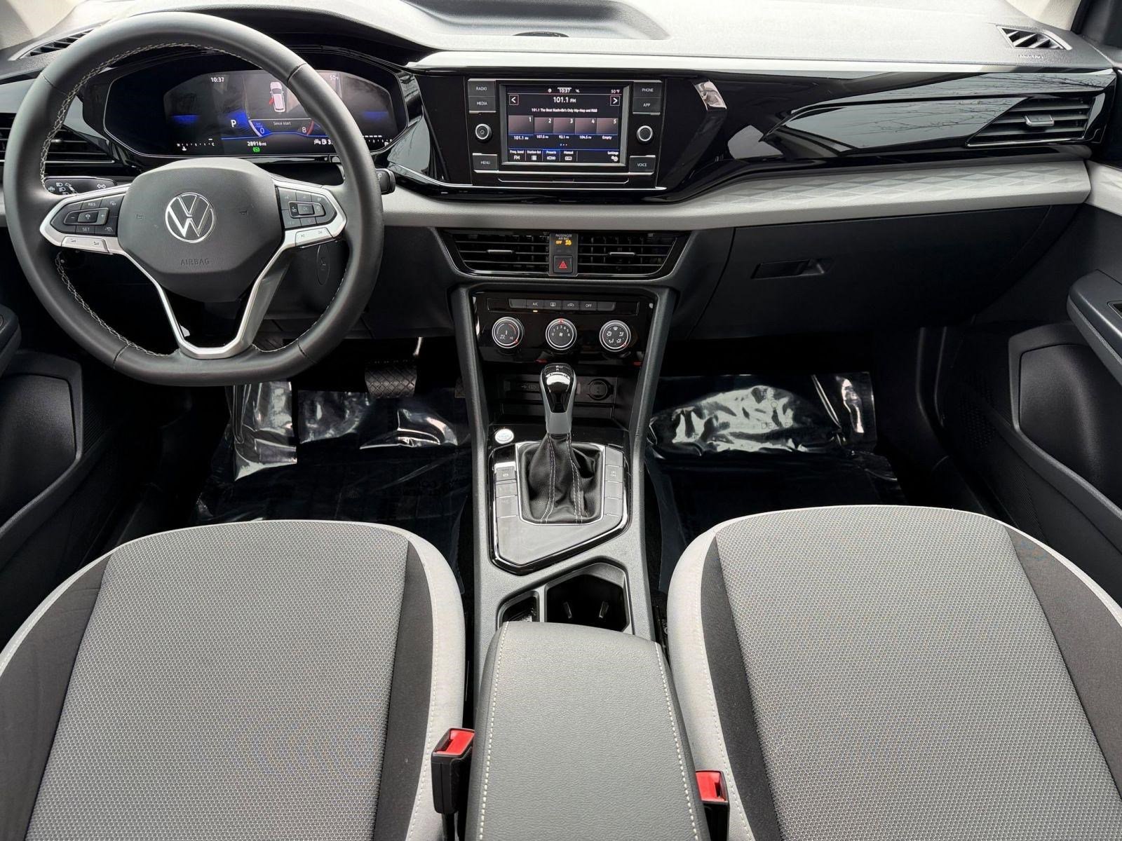 Used 2024 Volkswagen Taos S image 16