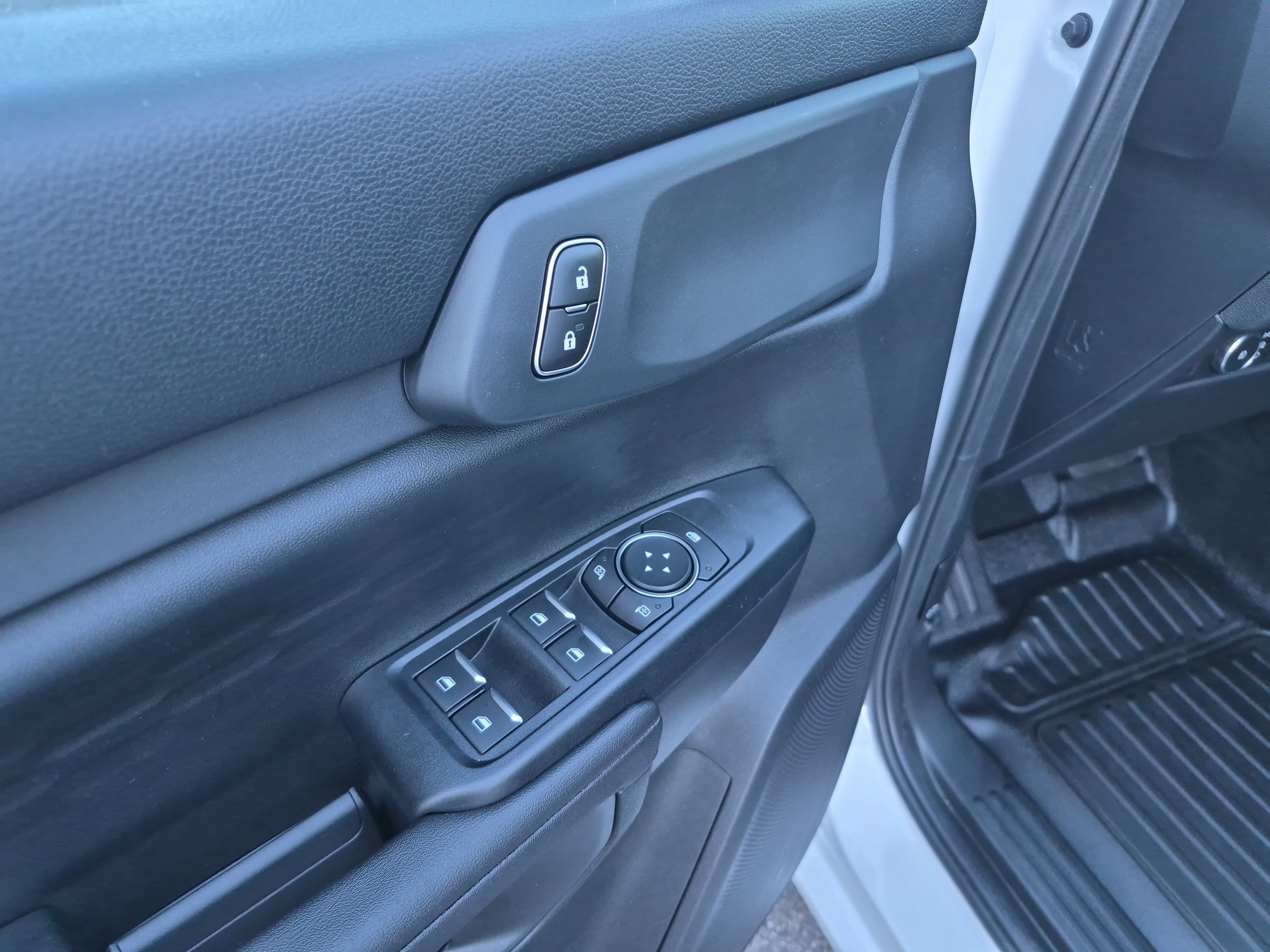 New 2025 Ford Ranger XL image 11