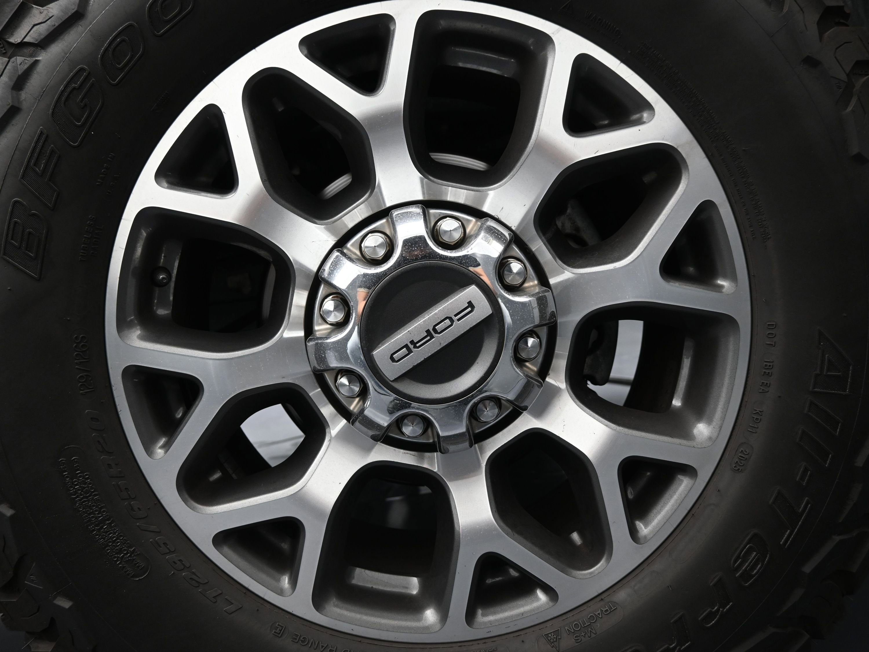 Used 2021 Ford F250 Lariat w/ Lariat Ultimate Package image 10