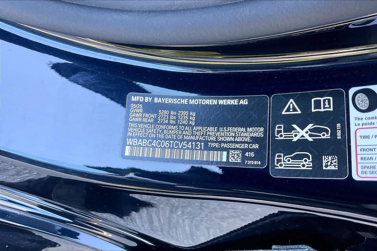 Used 2026 BMW M850i xDrive Coupe w/ Driving Assistance Package AWD/4WD image 32