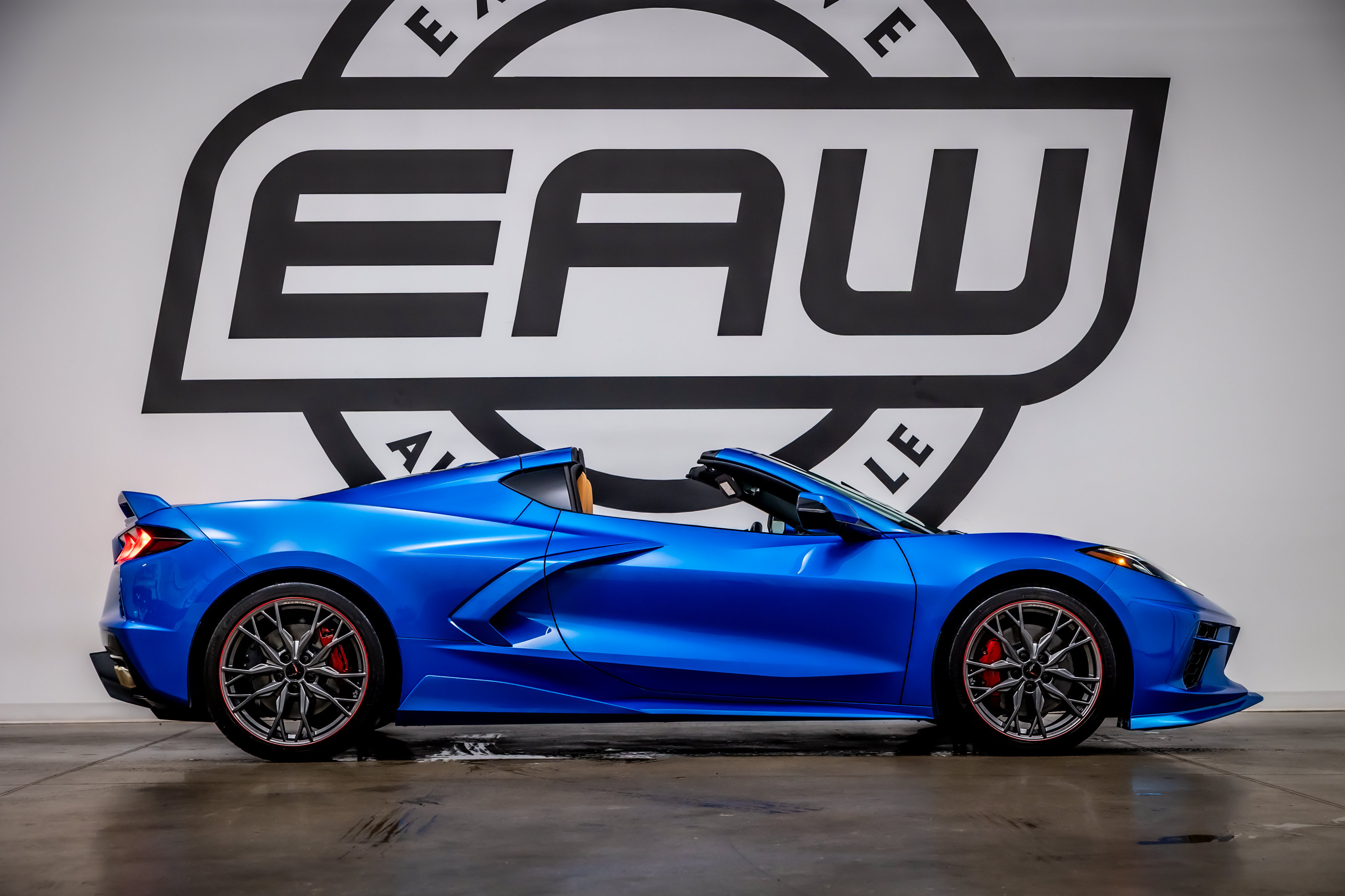 Used 2024 Chevrolet Corvette Stingray Preferred Cpe w/ Z51 Performance Package RWD image 8