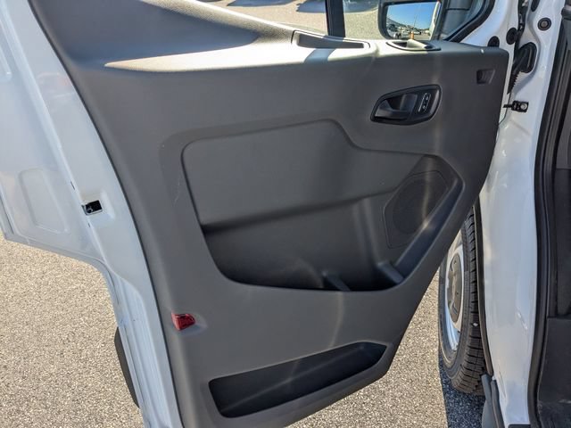 New 2026 Ford Transit 250 148 Medium Roof w/ Load Area Protection Package RWD image 9