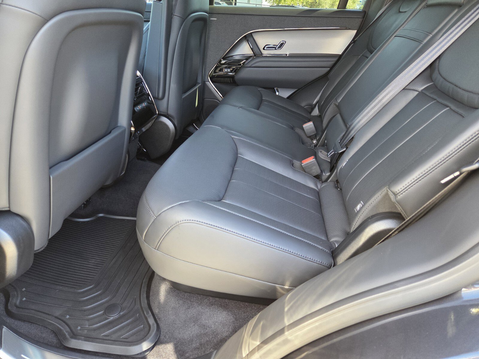 New 2026 Land Rover Range Rover Sport SE image 22