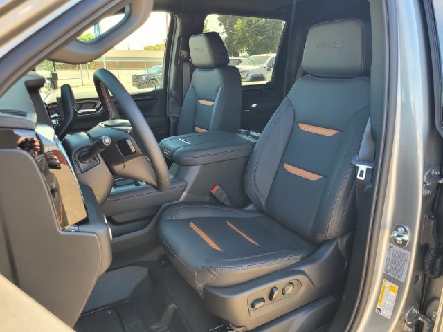 New 2026 GMC Sierra 2500 AT4 w/ AT4 Premium Plus Package AWD/4WD image 16