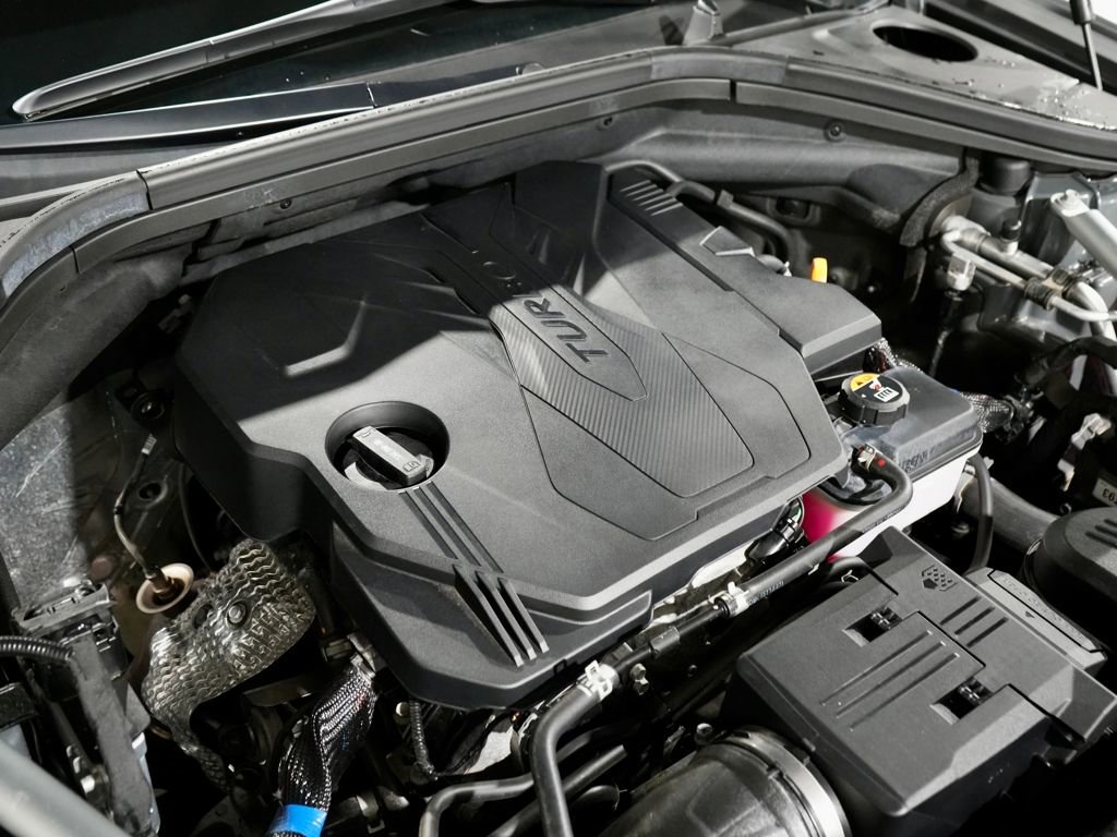 Used 2023 Genesis GV70 2.5T w/ Select Package image 13