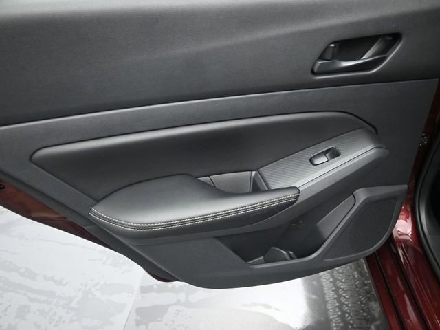 Used 2025 Nissan Altima 2.5 SV image 16