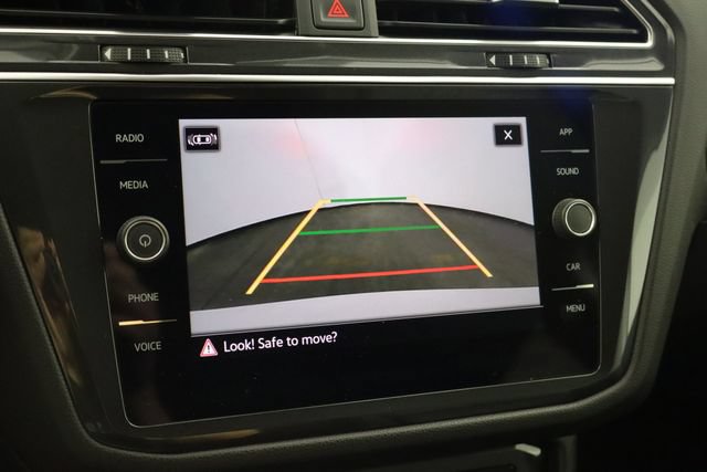 Used 2022 Volkswagen Tiguan SE FWD image 37