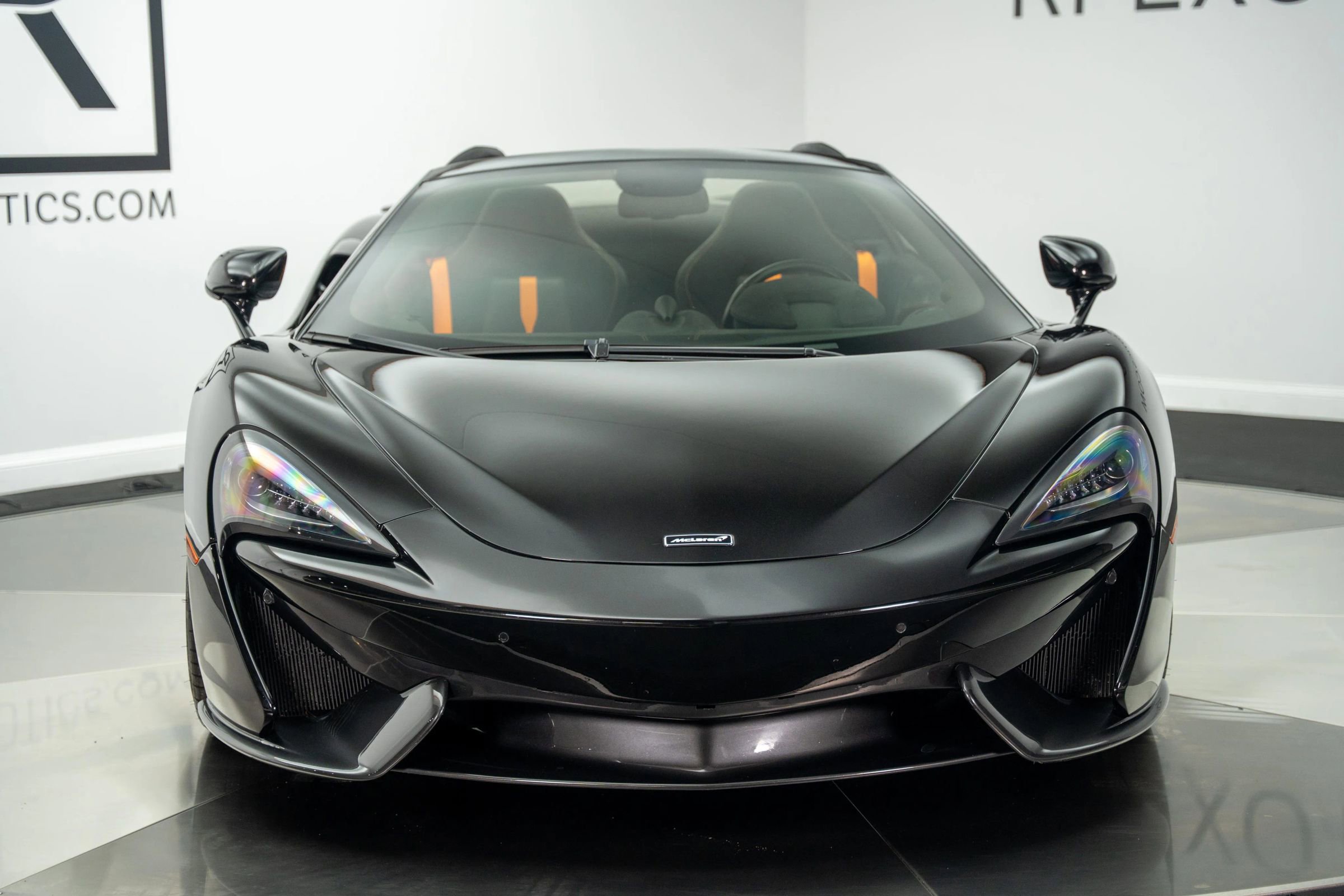 Used 2019 McLaren 570S Spider image 20