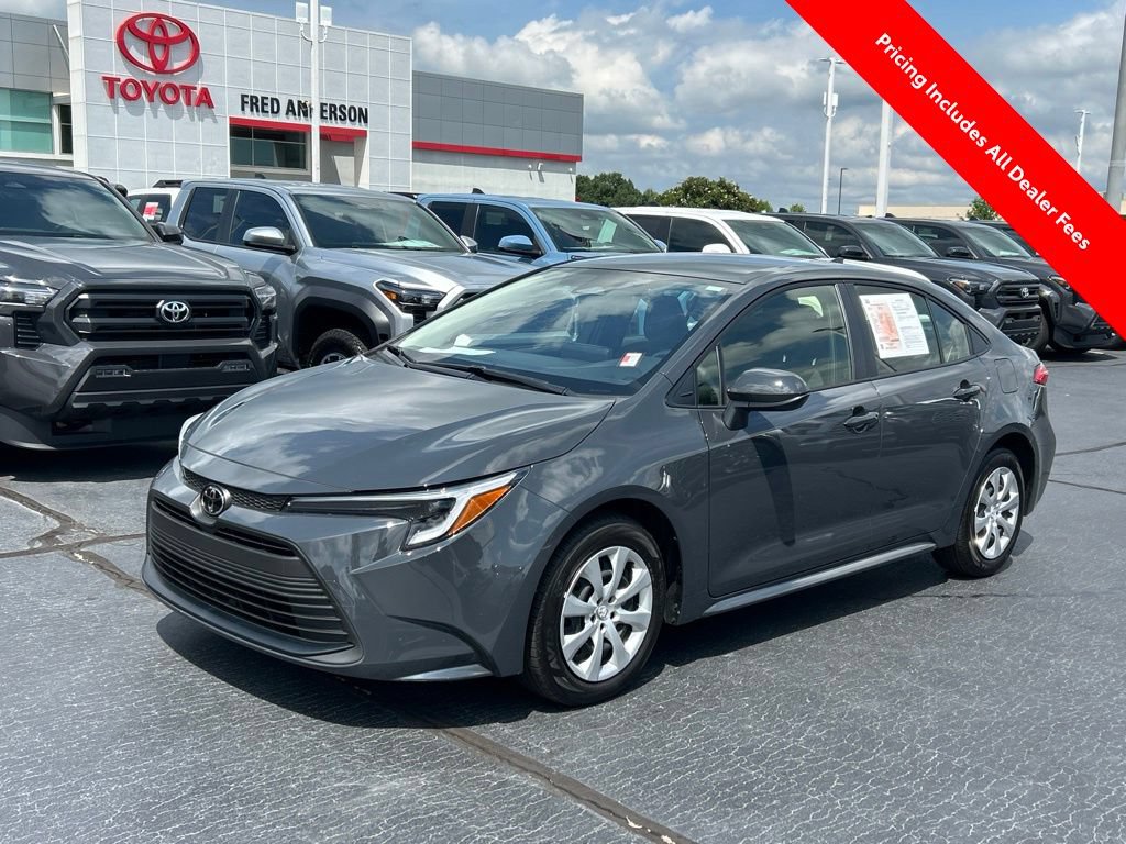 Used 2026 Toyota Corolla LE FWD image 1