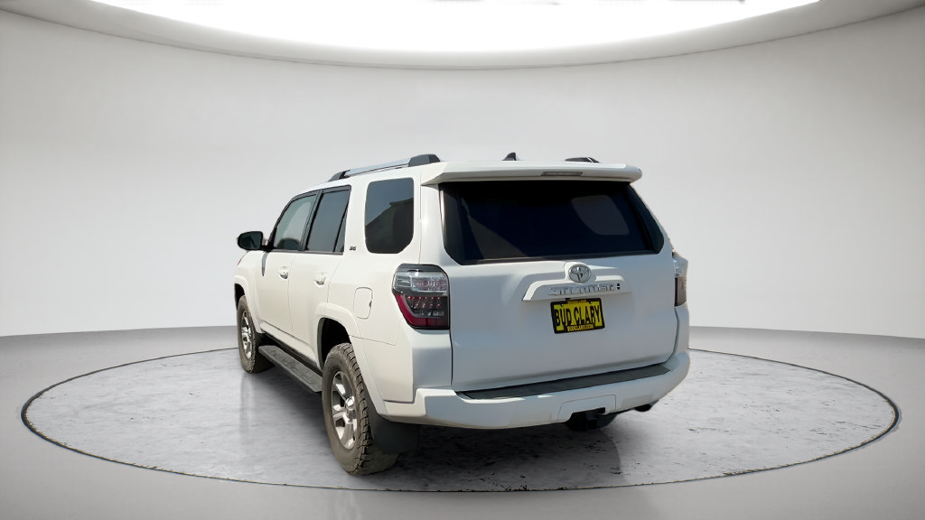 Used 2021 Toyota 4Runner SR5 Premium AWD/4WD image 17