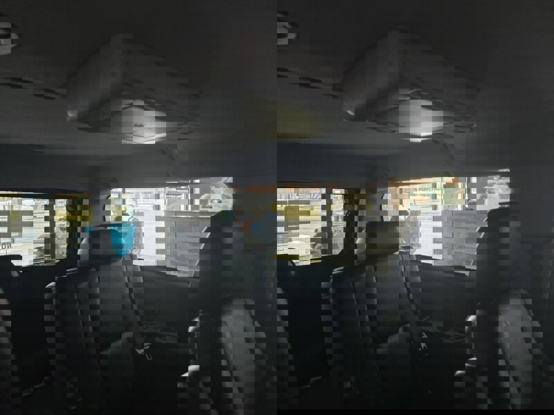 Used 2013 GMC Yukon XL Denali image 33