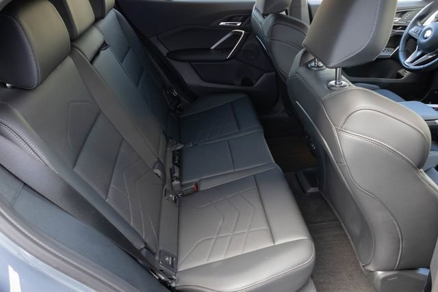 Certified 2025 BMW X2 xDrive28i image 18