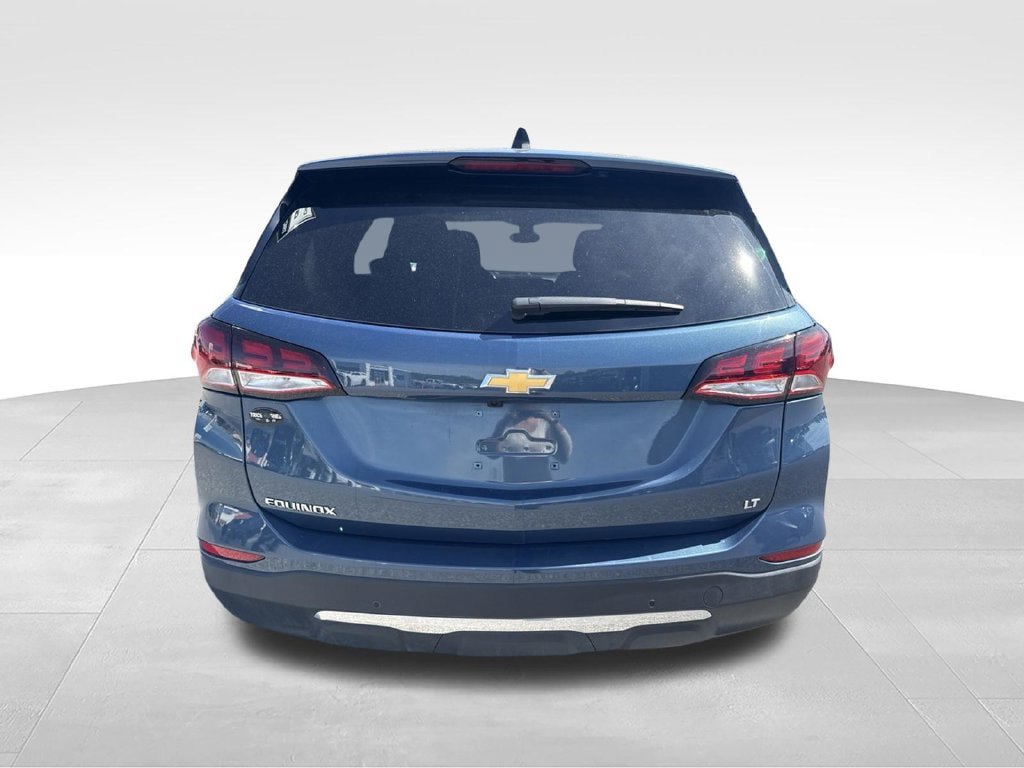 Used 2024 Chevrolet Equinox LT w/ LPO, Floor Liner Package FWD image 7
