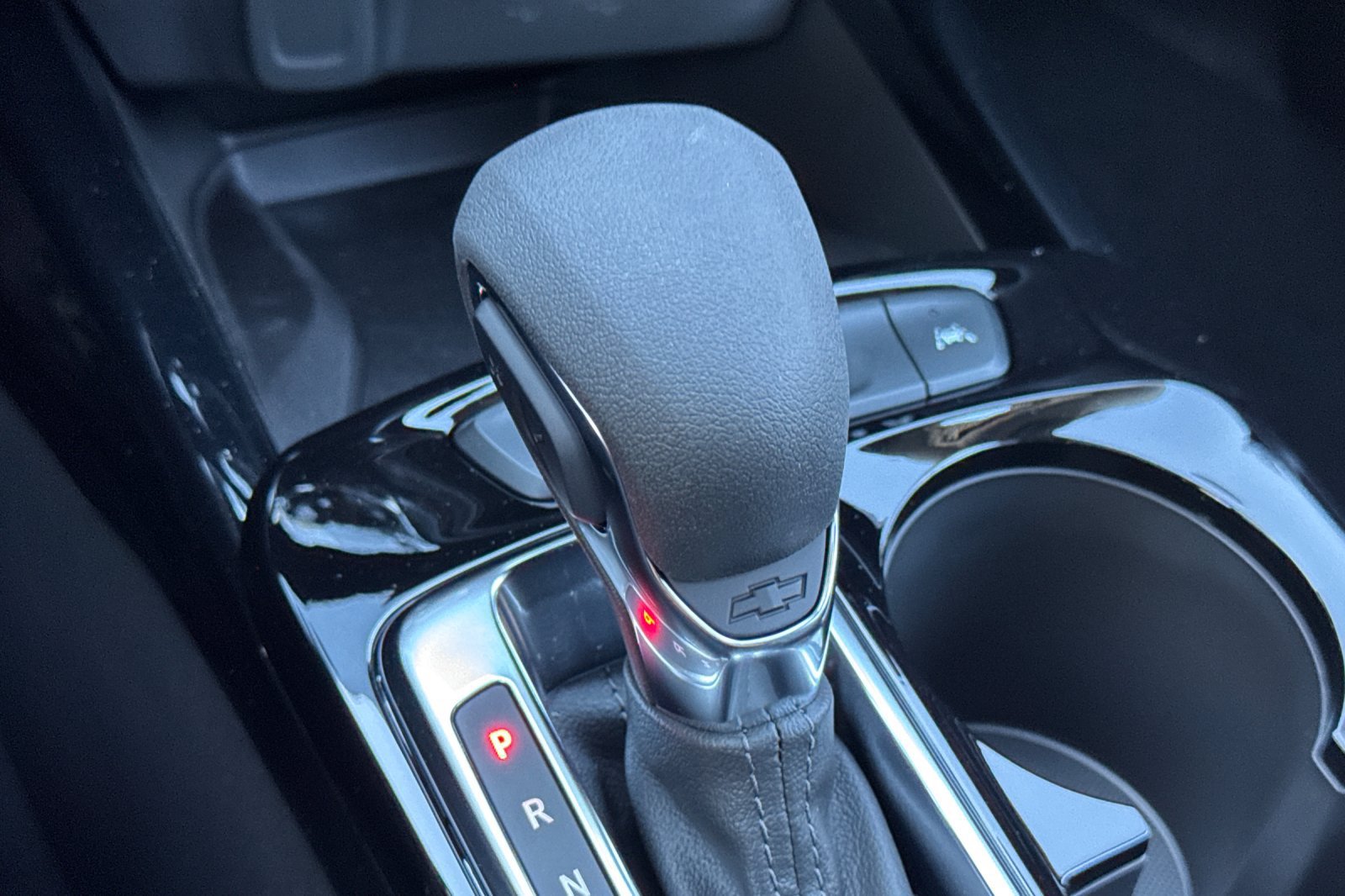 New 2026 Chevrolet Trax ACTIV w/ Sunroof Package FWD image 20