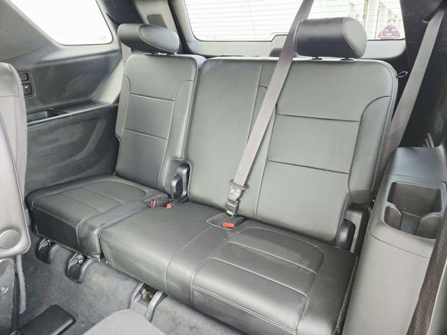 Certified 2023 Chevrolet Traverse LT w/ LT Premium Package image 11