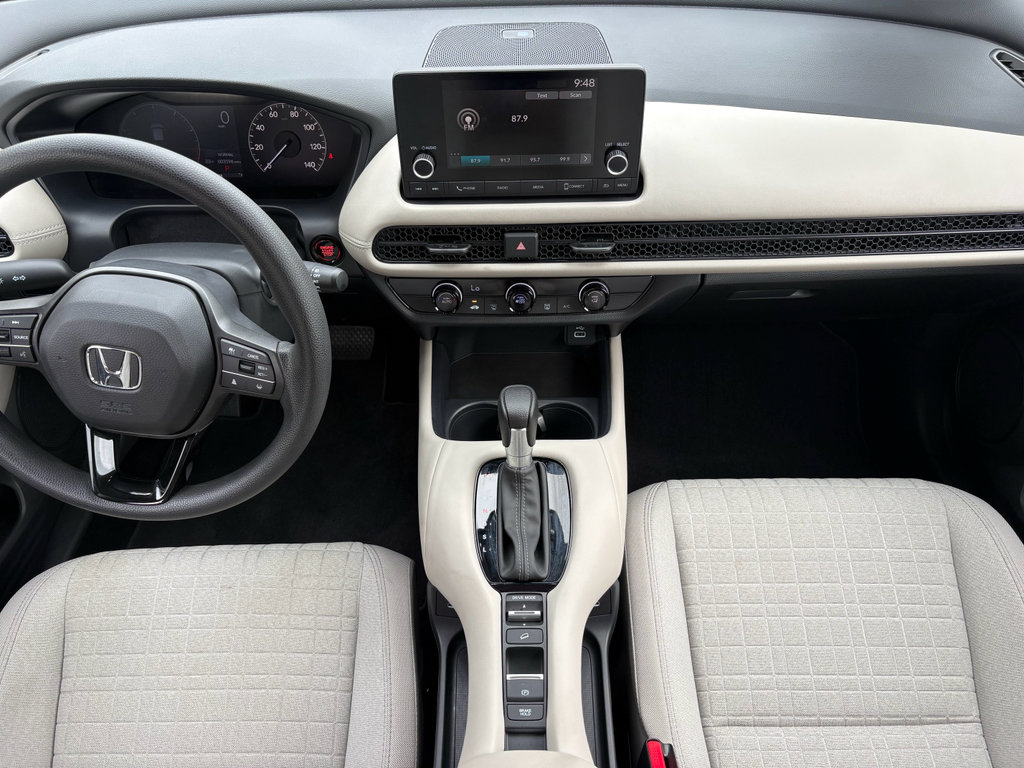 Certified 2025 Honda HR-V LX image 2