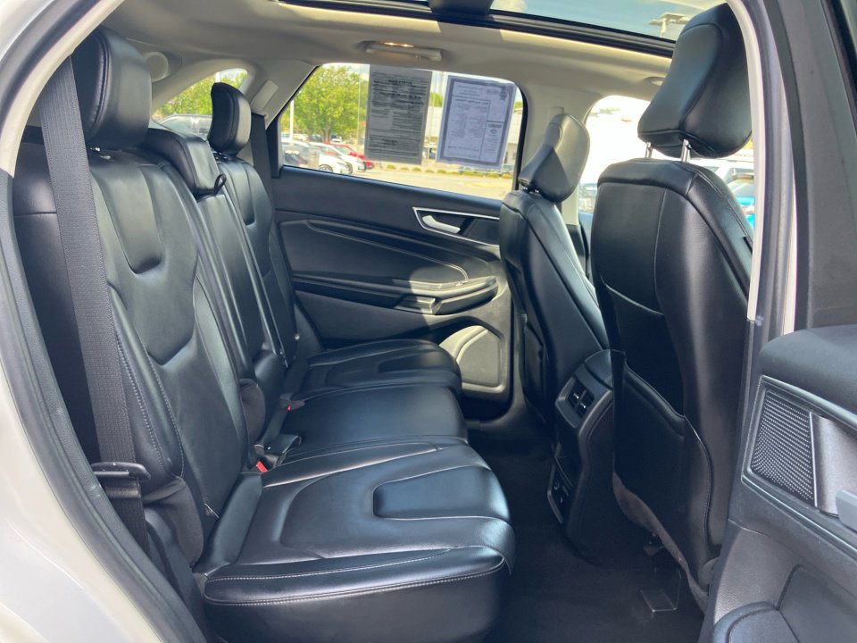 Used 2021 Ford Edge Titanium AWD/4WD image 33