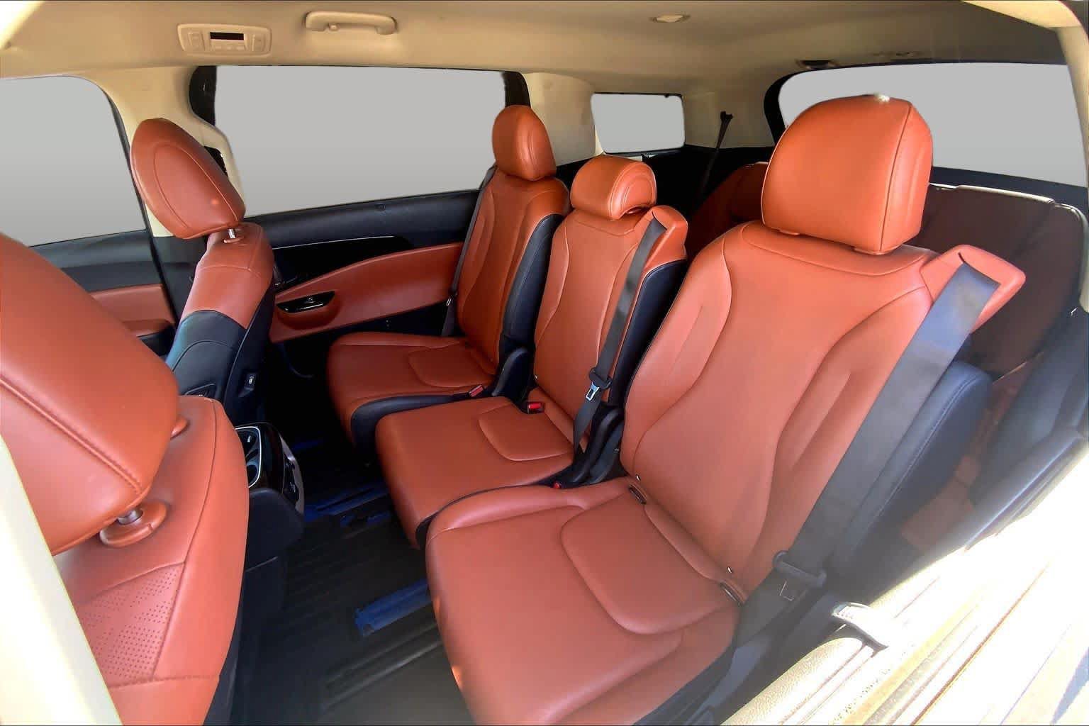 Used 2023 Kia Carnival SX FWD image 21