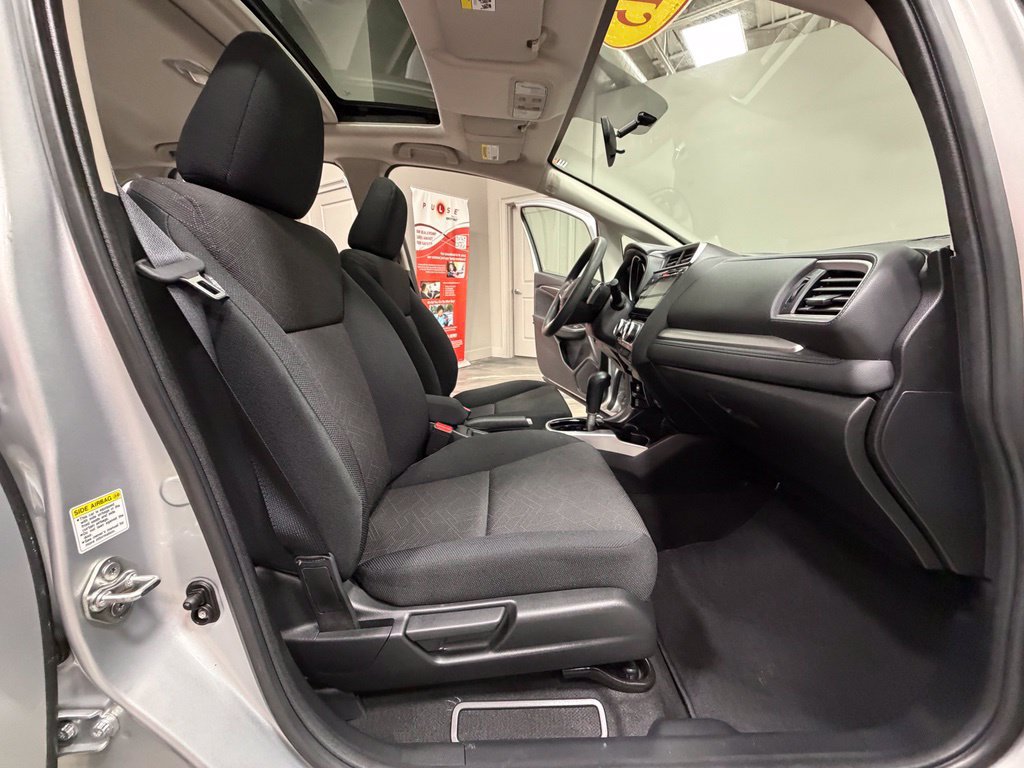 Used 2015 Honda Fit EX image 41
