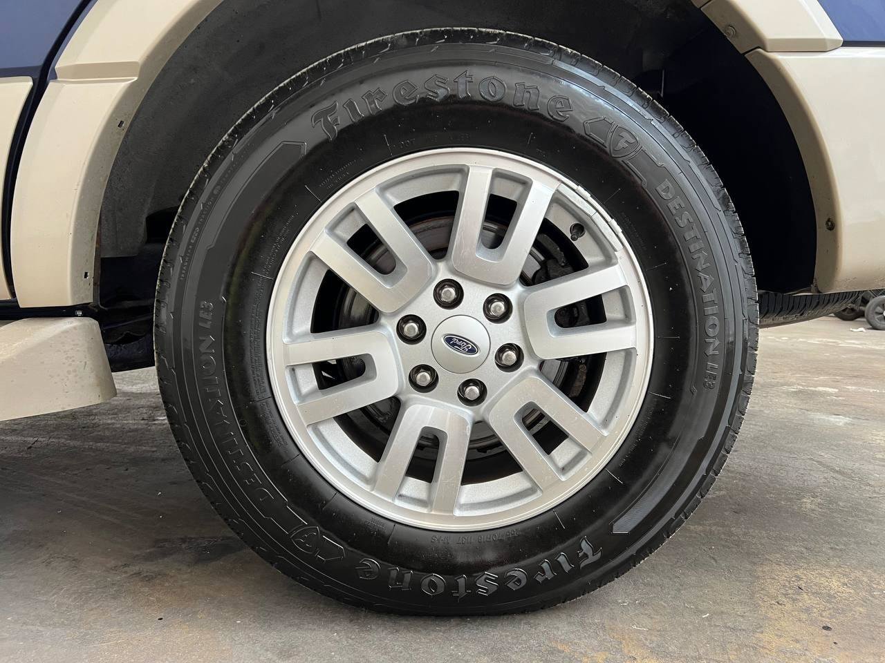 Used 2009 Ford Expedition Eddie Bauer AWD/4WD image 29