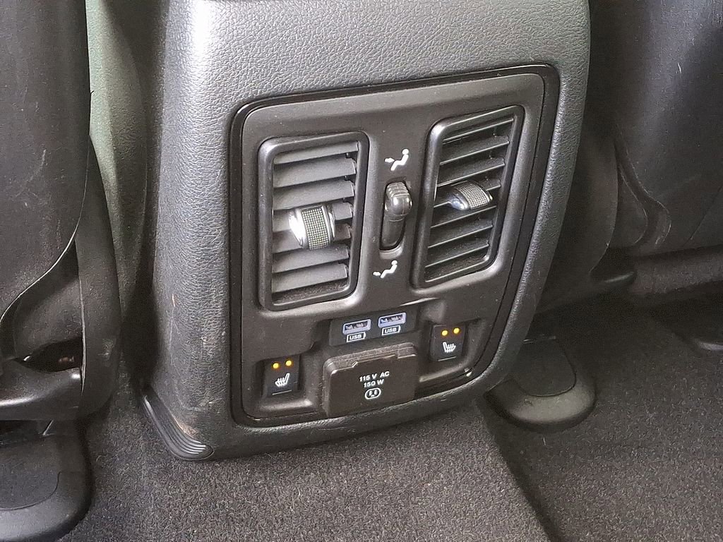 Used 2024 Dodge Durango GT image 12