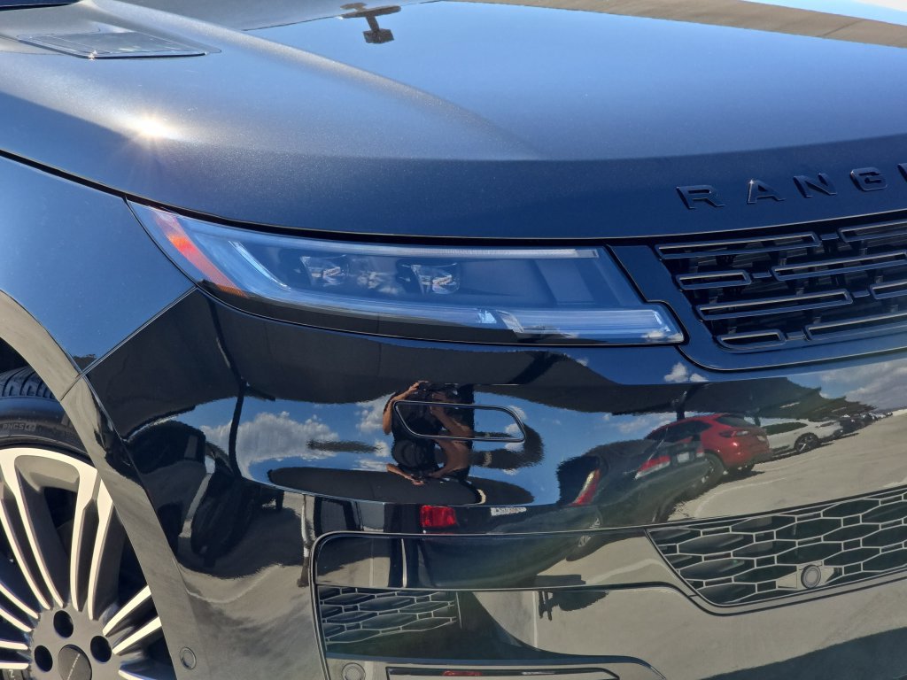 New 2027 Land Rover Range Rover Sport Dynamic SE AWD/4WD image 34