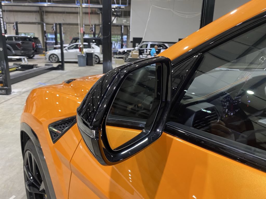 Used 2024 Lamborghini Urus S AWD/4WD image 24