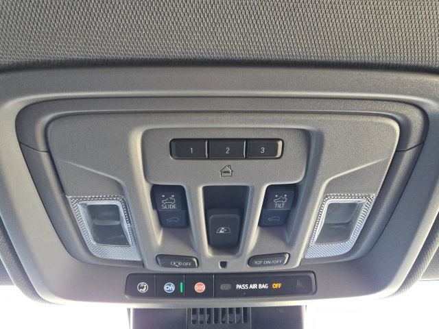 Used 2025 GMC Sierra 1500 SLT w/ SLT Premium Package image 38