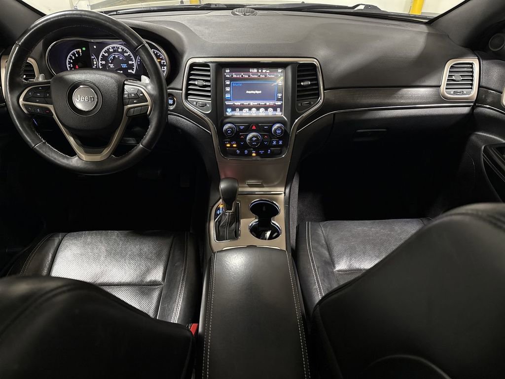 Used 2017 Jeep Grand Cherokee Limited w/ Luxury Group II image 10