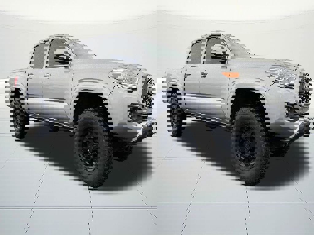 Used 2022 Toyota Tacoma SR5 image 6