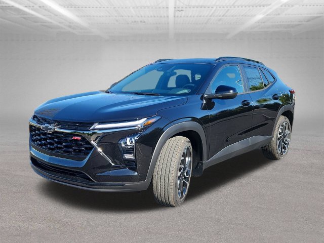 New 2026 Chevrolet Trax RS w/ Sunroof Package FWD image 3