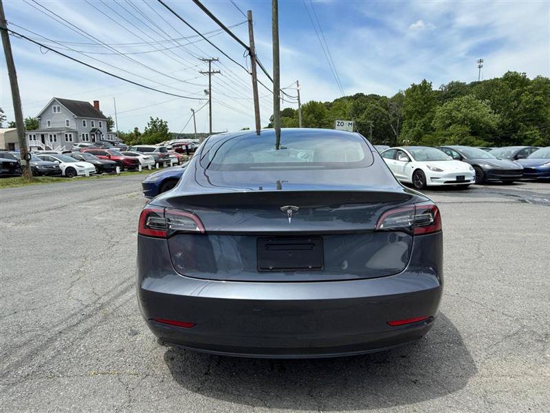 Used 2023 Tesla Model 3 Standard Range RWD image 4