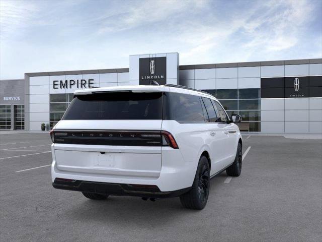 New 2026 Lincoln Navigator L Reserve AWD/4WD image 8