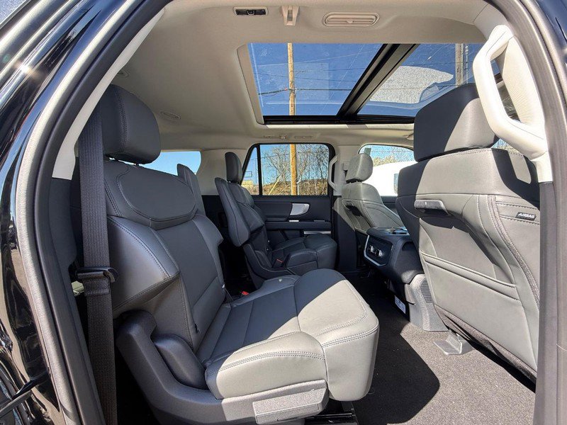 New 2026 Ford Expedition Max Active image 14