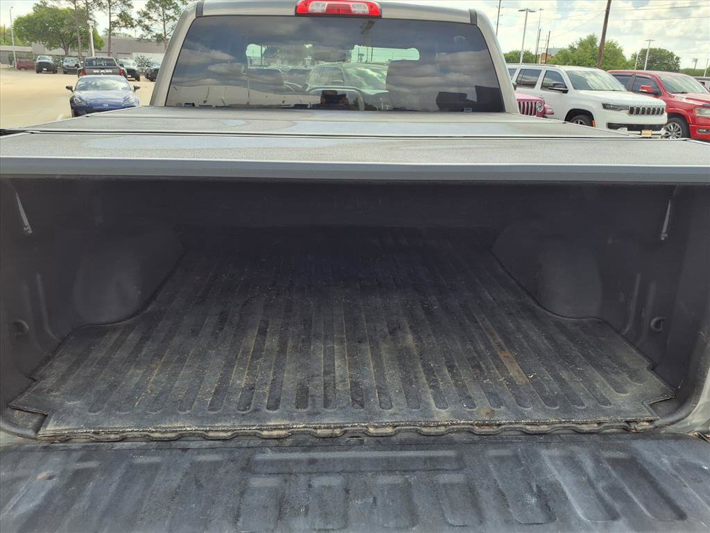 Used 2017 Chevrolet Silverado 1500 LT w/ All Star Edition image 21