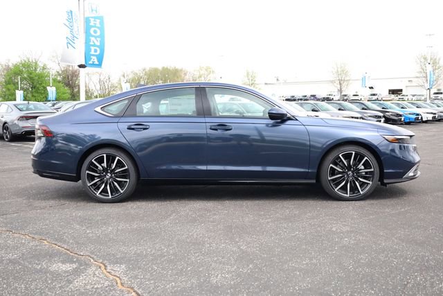 New 2026 Honda Accord Touring image 4