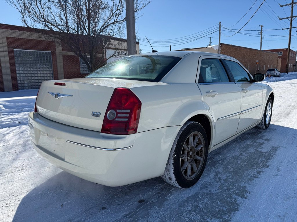Used 2008 Chrysler 300 Touring image 5