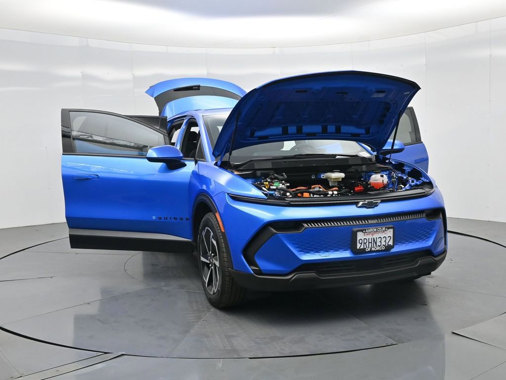 Used 2025 Chevrolet Equinox EV LT image 33