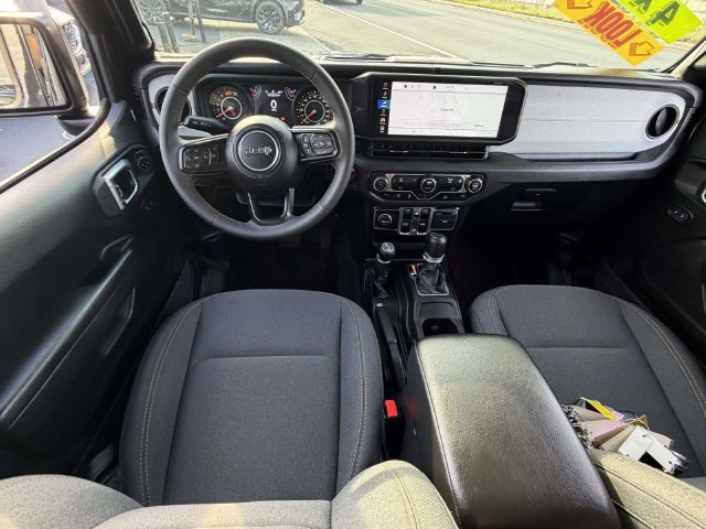 Used 2024 Jeep Wrangler Unlimited Sport AWD/4WD image 13