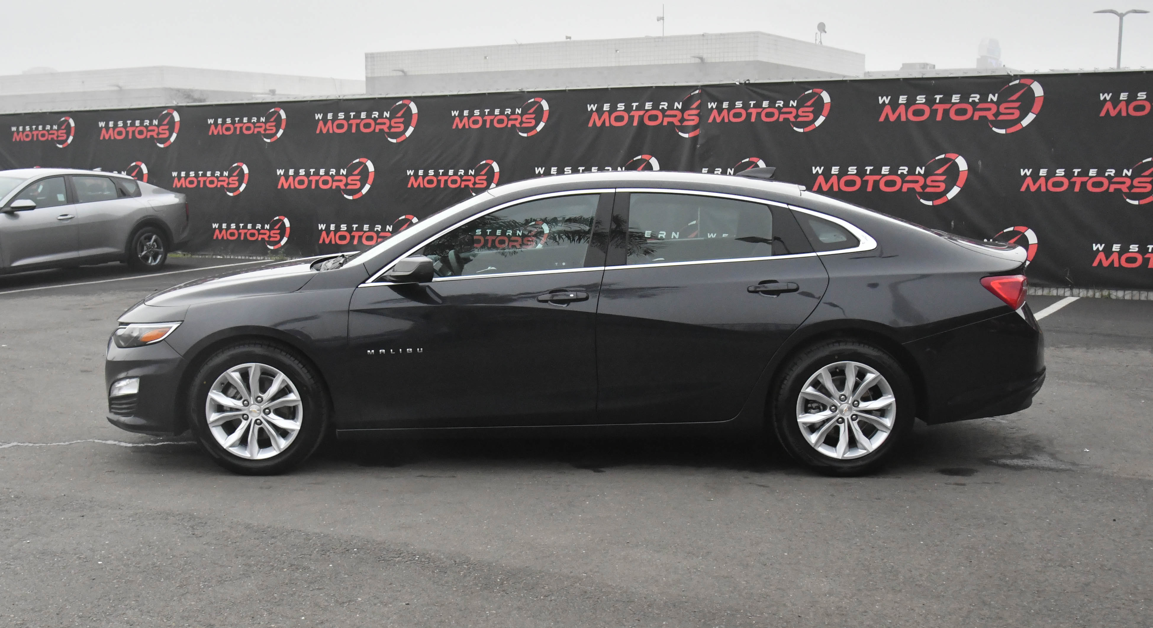 Used 2023 Chevrolet Malibu LT image 4