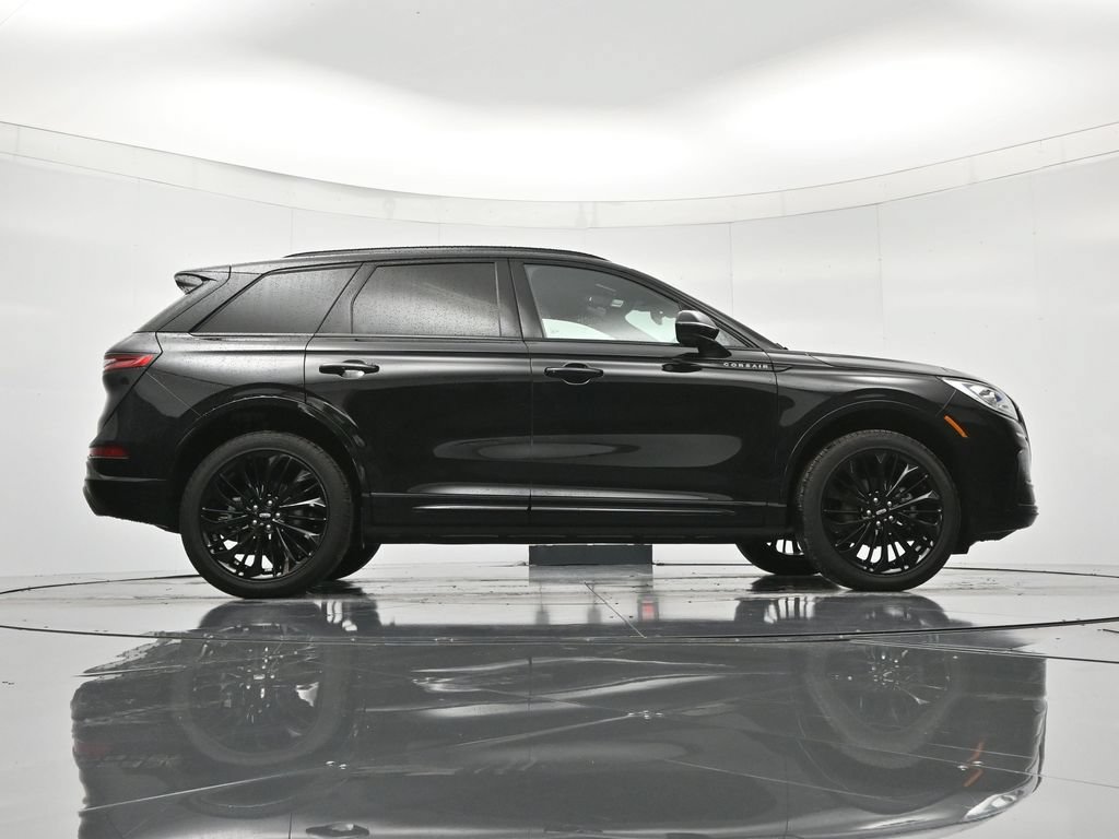 New 2026 Lincoln Corsair Reserve w/ Jet Appearance Package AWD/4WD image 39
