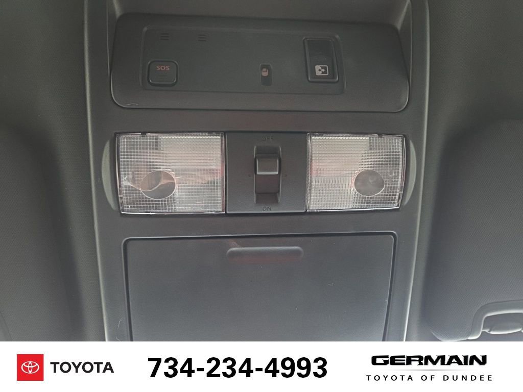 Used 2020 Nissan Titan PRO-4X w/ Pro-4x Convenience Package image 34