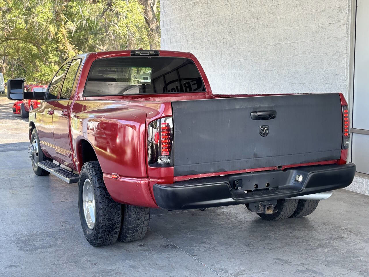 Used 2006 Dodge Ram 3500 Truck SLT image 6
