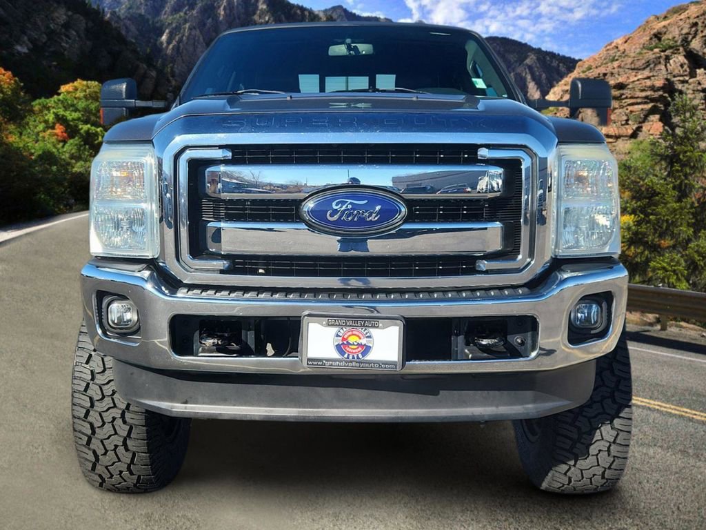 Used 2014 Ford F250 Lariat w/ Lariat Interior Package image 5