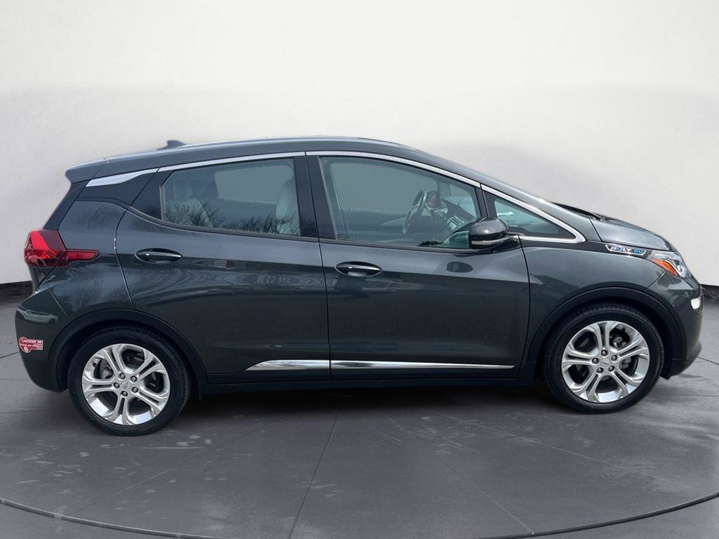Used 2018 Chevrolet Bolt LT FWD image 4